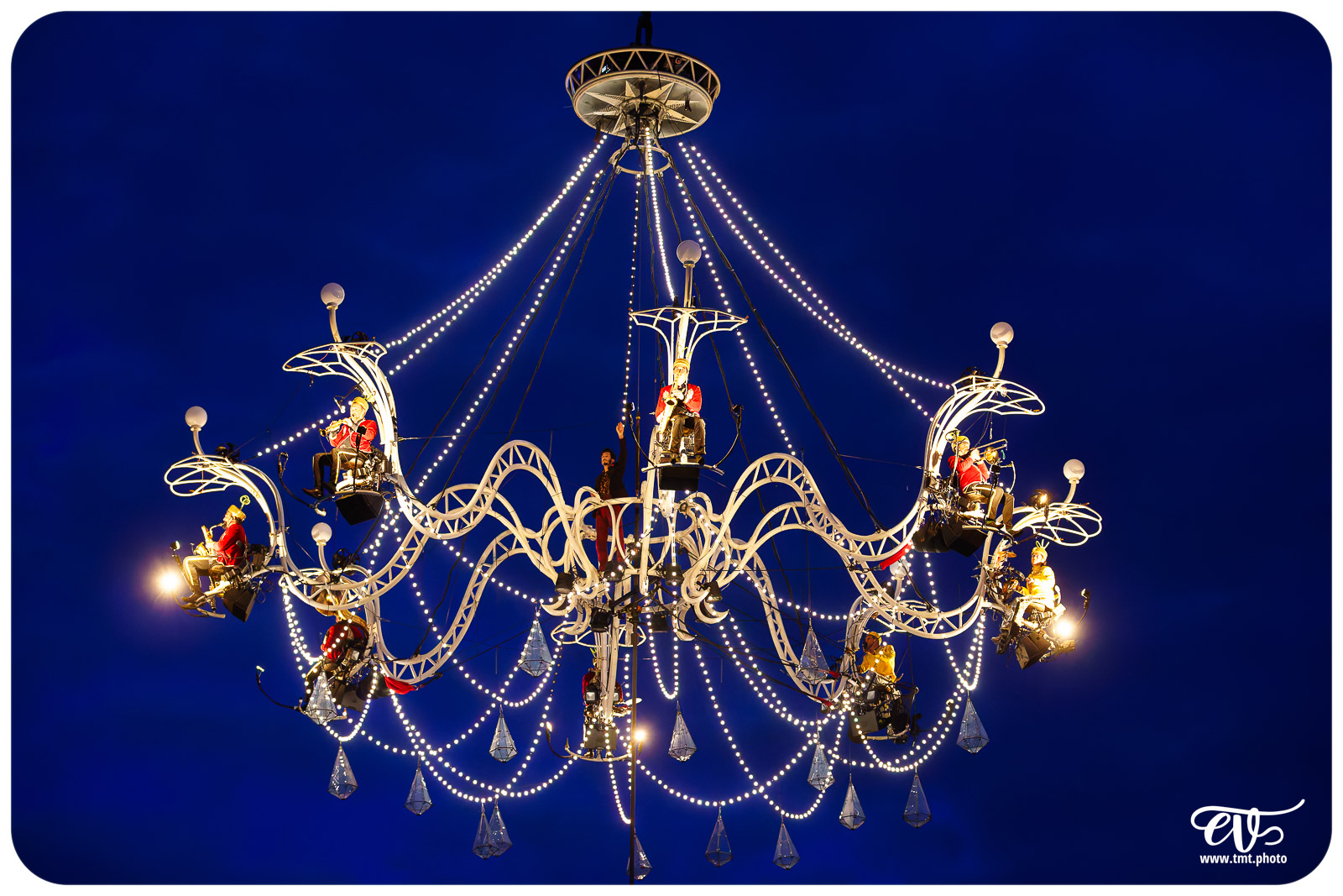 LE LUSTRE IMPERIAL (CIE TRANSE EXPRESS)